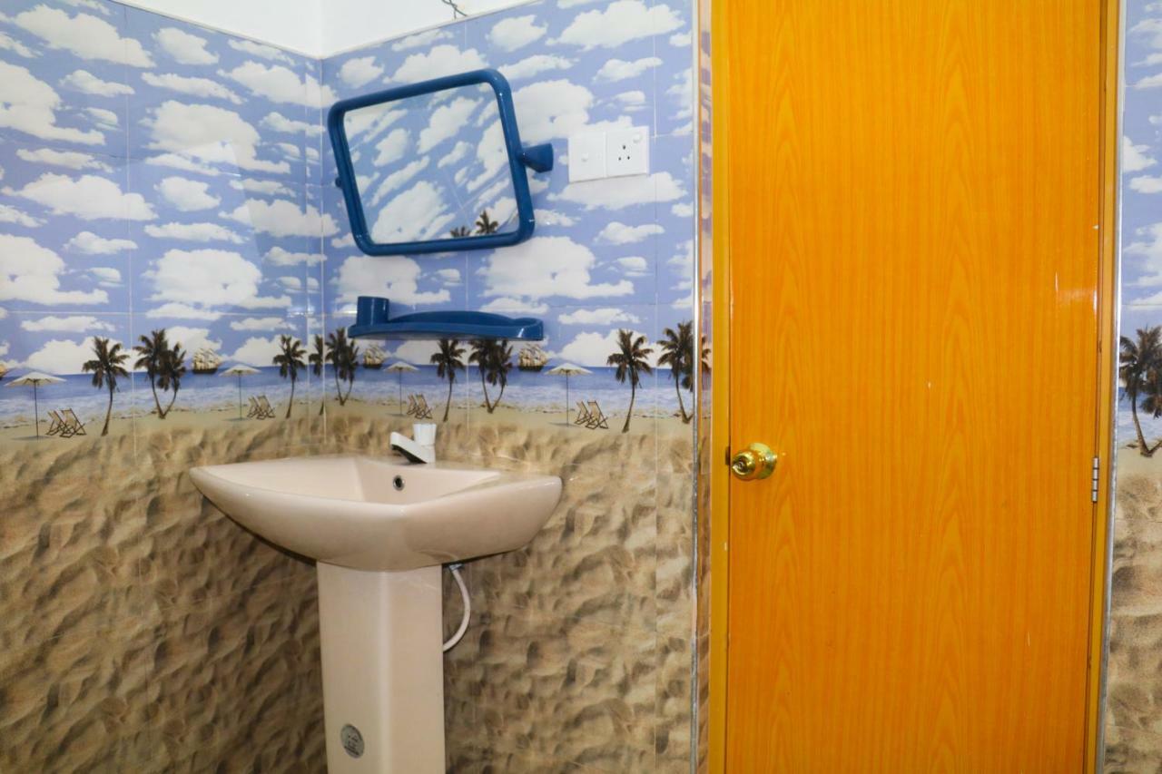 Deshani Holiday Inn ダンブッラ エクステリア 写真